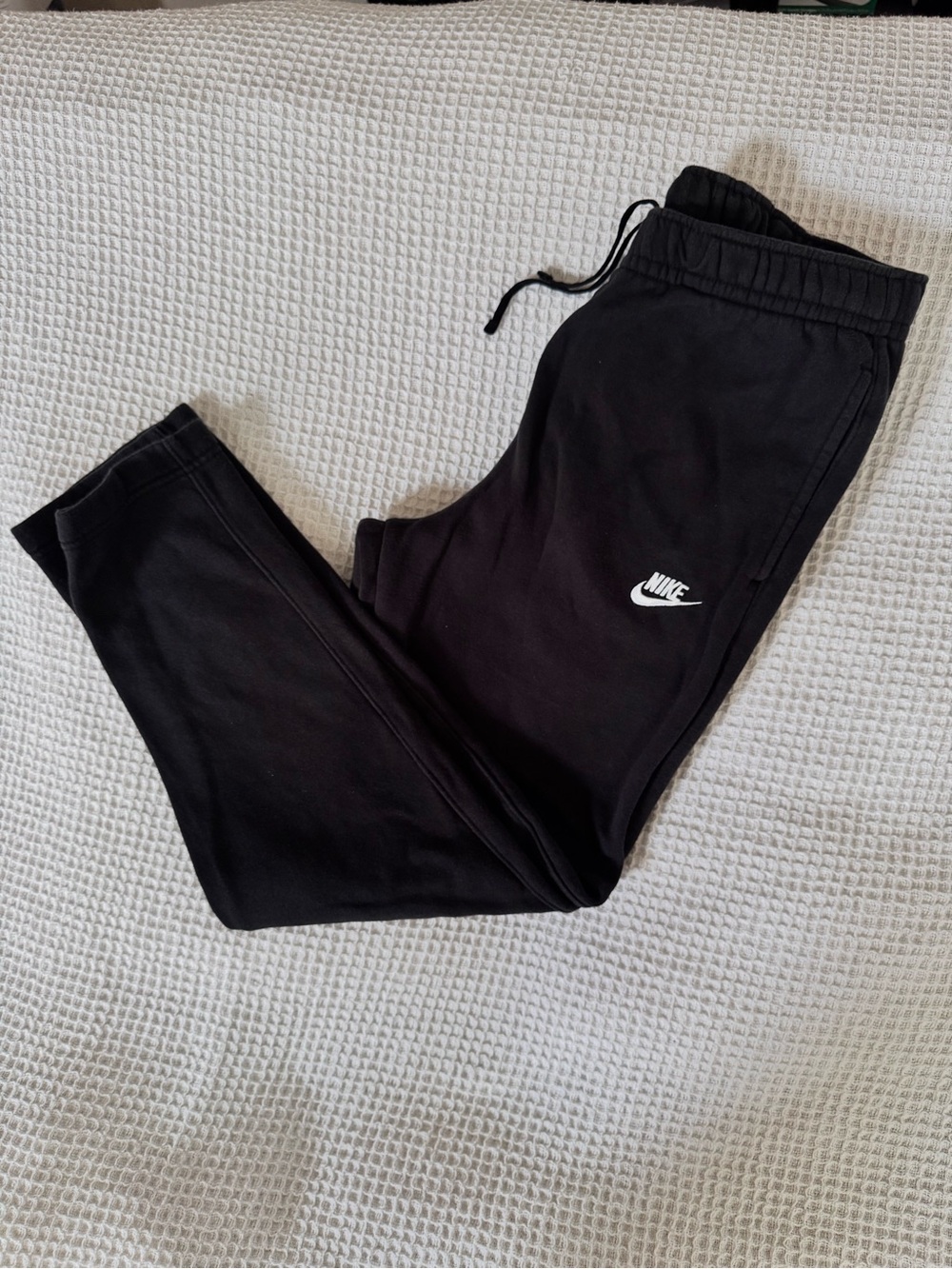 Nike mens joggers large